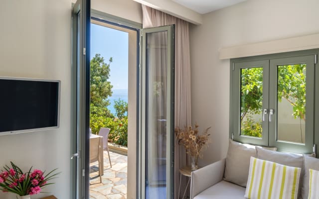 Villa Superior com um grande terraço e vistas incríveis para o mar.