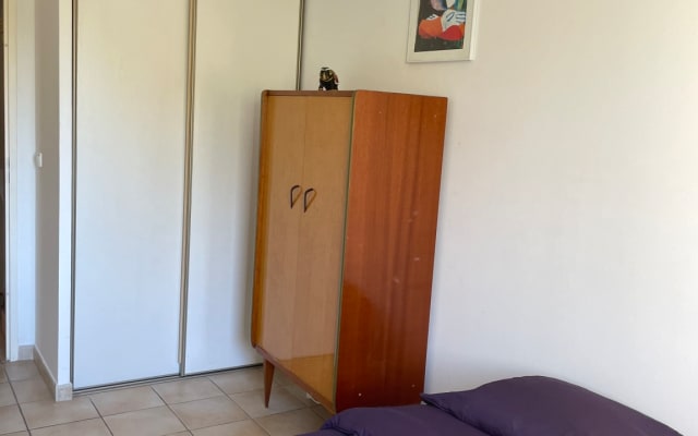 Le Nomade, Parc Montcalm and private parking