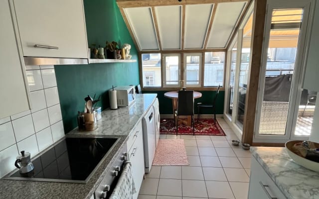 Chambre privée dans un appartement de Plainpalais