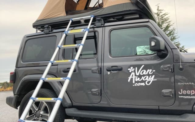 roof tent rental for up to 4 people
for any vehicle!