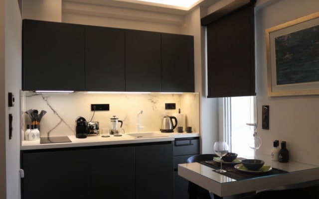 Only2Suites- Um apartamento de luxo na sofisticada Riviera de Atenas
