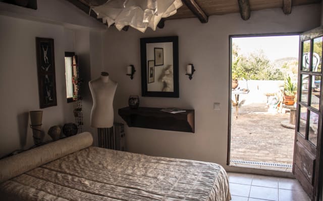 Romantisches Zimmer mit privatem Zugang zu einer endlosen Algarve-Terrasse..