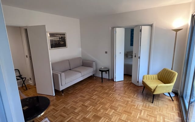 2-Room Suite on the Residence's Private Garden - Quiet