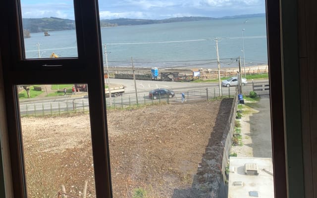 Schönes Dreibettzimmer im Zentrum von Ancud mit Meerblick
