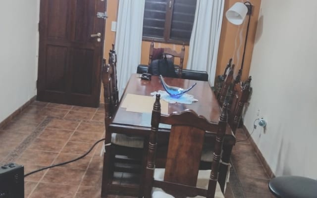 chambre disponible pour un voyageur dans la zone de Villa Elvira