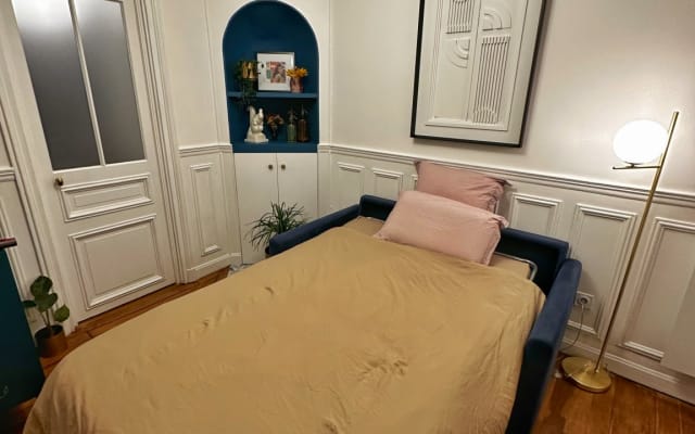 Pequeño apartamento (sofá cama) cerca de Bastille