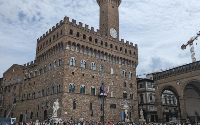 Shared room in Florence