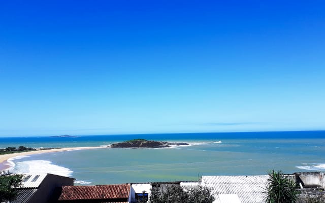 CASA NA PRAIA DE SETIBA COM PANORAMA FANTÁSTICO