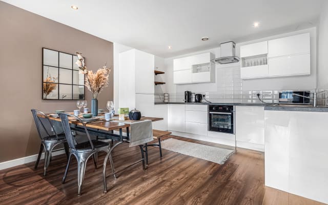 “Oriental Suite” City centre + Netflix + Free parking  - Picture 15