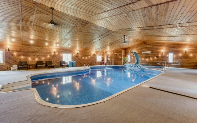 Epic Indoor Pool w/slide & hot tub close to beach