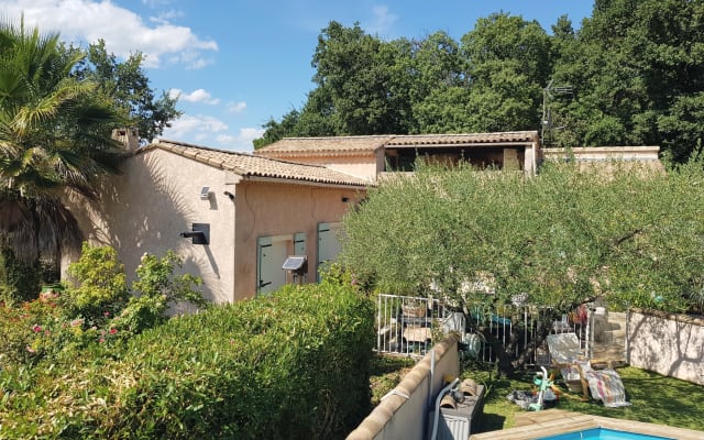 Room in a villa in the Gard in Occitanie