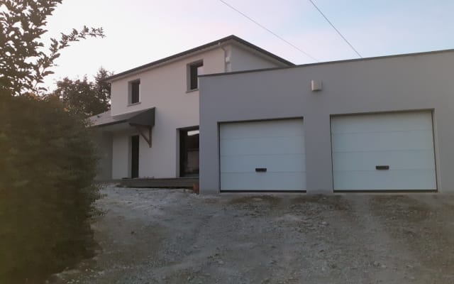 Landhaus / Massagemöglichkeit / flache Ruhe