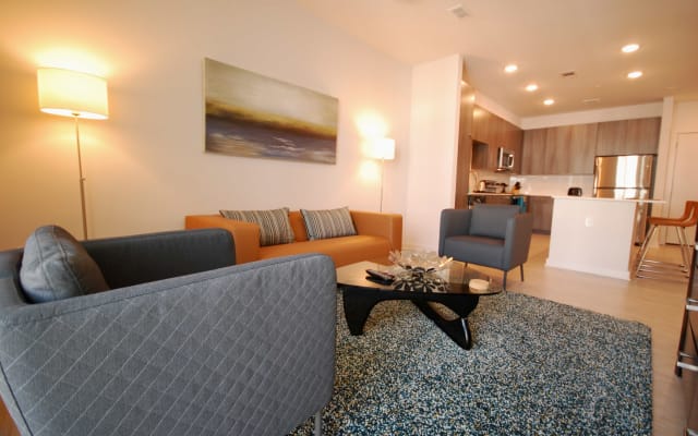 (S1BC) Great Location, Peaceful 1-BR Near Colony Square
