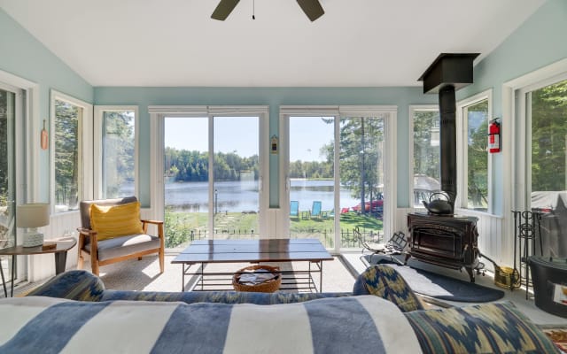  Mt. Maplewood Lake House 4BR/2.5BA Lake Front Home Jeux, enfants...