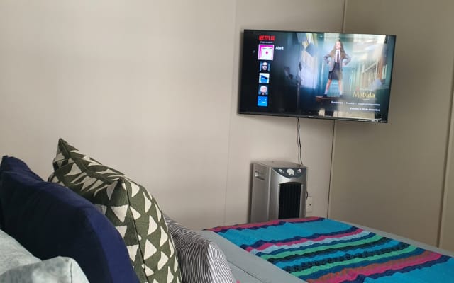 Beautiful room very centrally located in the best area. - Picture 7