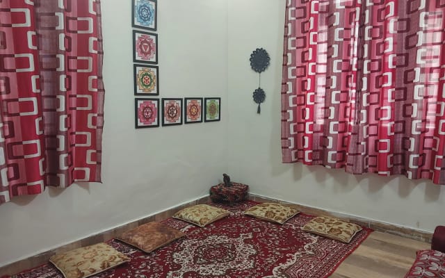 Anmol Alayam- A Yogi's place