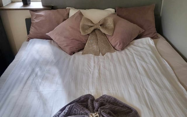 Privatzimmer in Villa in exklusiver Botschaft