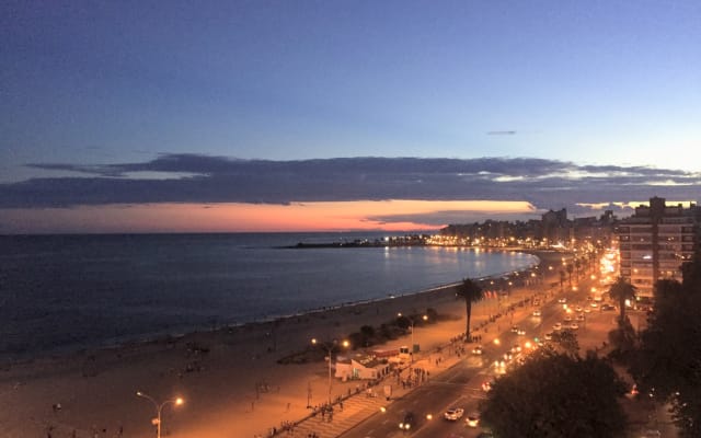 Belo apartamento à beira-mar na melhor zona de Montevideu