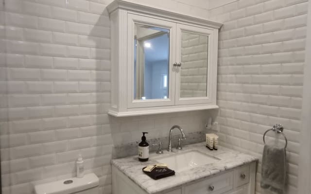 Secluded Luxury Escape at Red Hill: Peppercorn Cottage - Picture 11