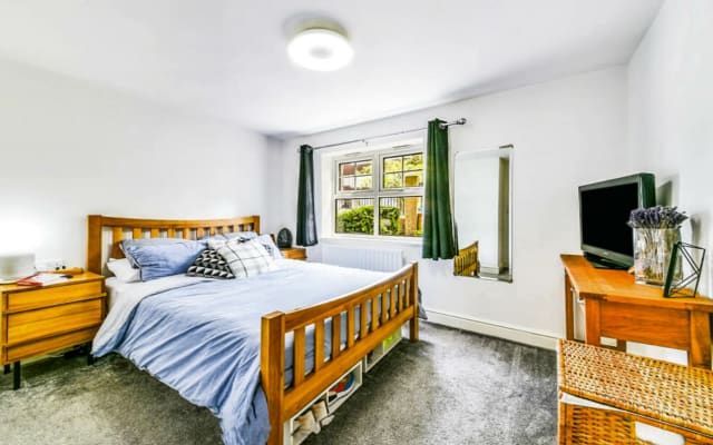 Extra room is spacious, tastefully furnished, and designed for You