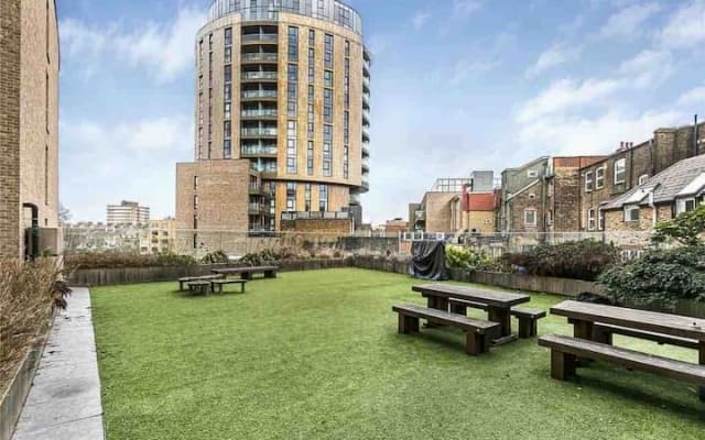 Moderne 3-Zimmer-Wohnung mit Service in Dalston