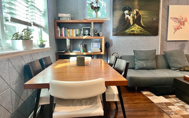 Modern condo in Boystown