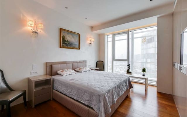 Meir Tower Apartment With Incredible Panoramic Views