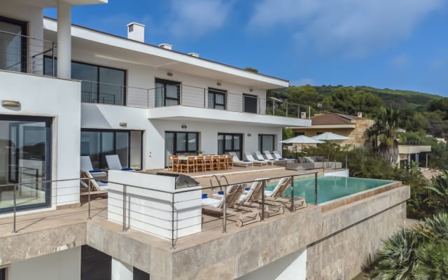 Entfliehen Sie dem Luxus in unserer eleganten Villa mit 7 Schlafzimmern in Sotogrande - Foto 9