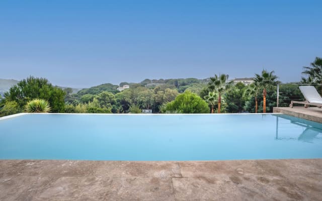 Entfliehen Sie dem Luxus in unserer eleganten Villa mit 7 Schlafzimmern in Sotogrande - Foto 18