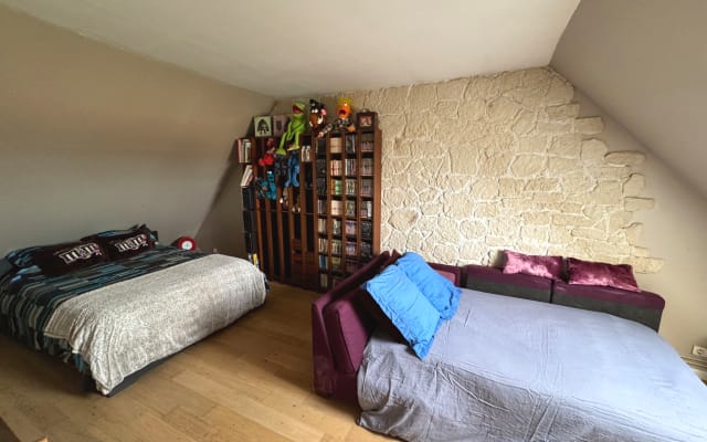 House with amenities in a quiet location 1H from Paris