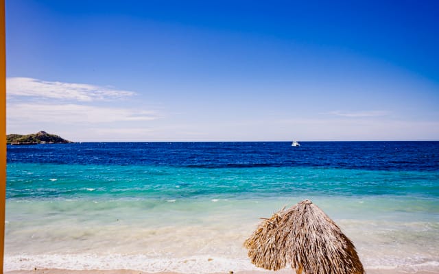 Breathtaking 2 Bedroom Beachfront
Jan Thiel
 - Picture 8