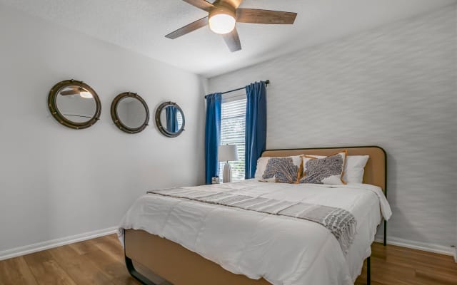 Boutique-Style Gay Men’s Guesthouse (Bdrm #3 of 7)