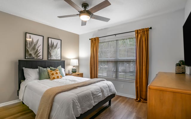 Boutique-Style Gay Men’s Guesthouse (Bdrm #7 of 7)