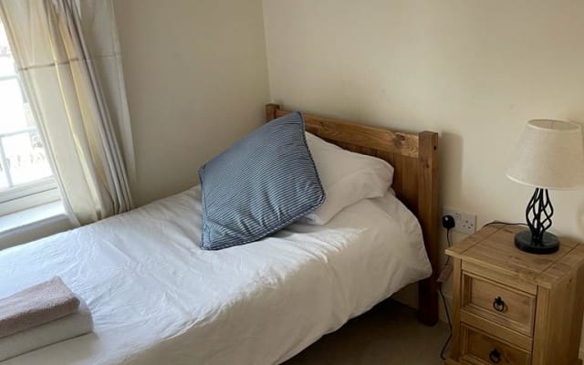 Private exclusive rental of an Oxordshire village cottage