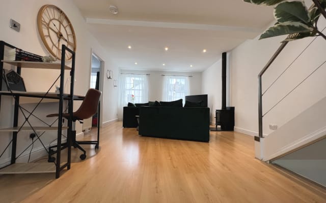 Princess Victorias Hideaway - Picture 10