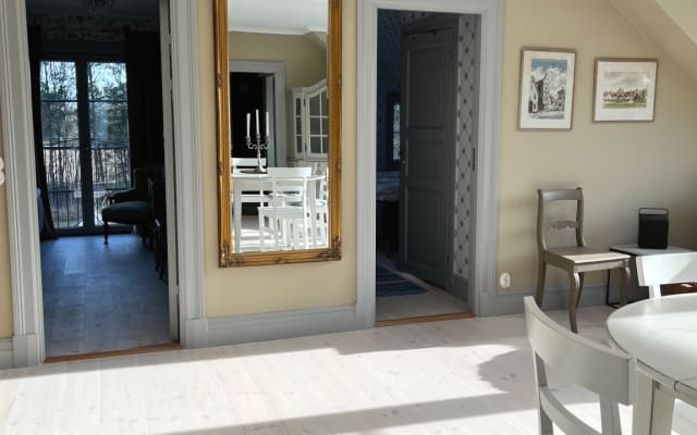 Privatzimmer in luxuriöser Villa, in der Nähe von Visby, Terrasse und...
