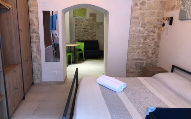 Locus Pendinelli Monstera ; philosophie d'un b&b, détails d'un hôtel !