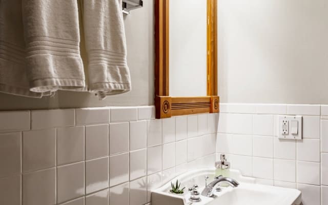 Comfortable Apartment Near Yale University Downtown New Haven