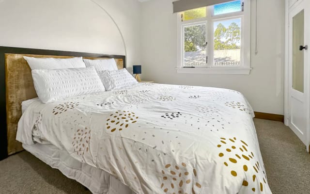 Tui Escape - 4 Bedroom Downstairs Villa Birkenhead - Picture 11