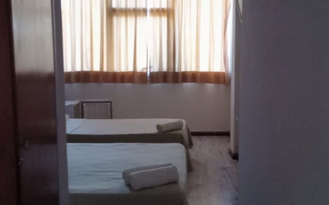 HOTEL CRONOS . VILLA CARLOS PAZ.