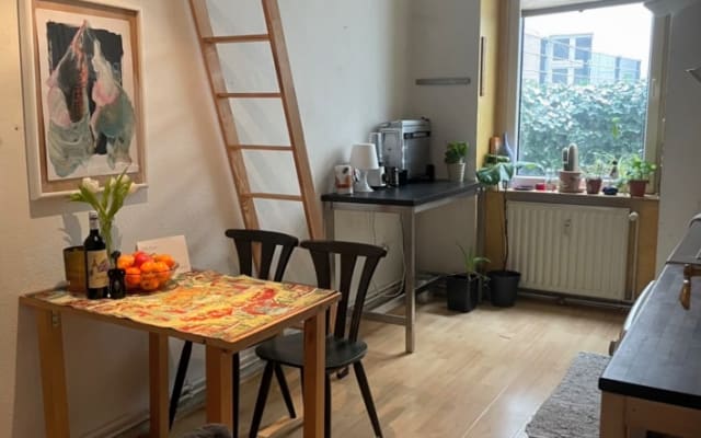  Chambre privée à Friedrichshain. - Photo 1