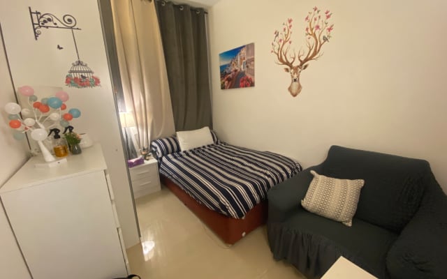 Descontraia e relaxe no quarto acolhedor