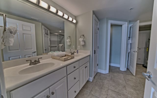 Gulf Crest 702, Spacieux balcon GRAND en front de mer - Photo 15