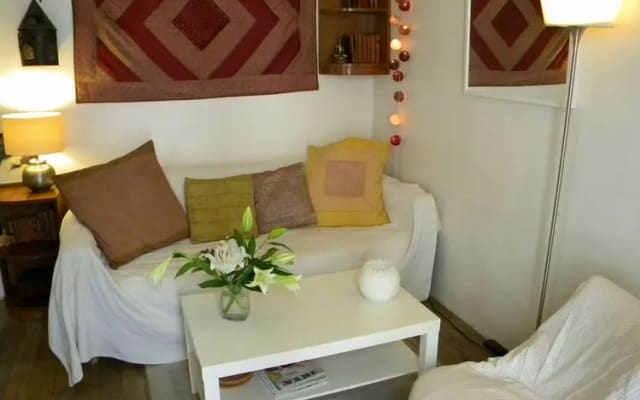 Au Coeur de Montmartre Bel appartement charmant ruhig Sehr hell