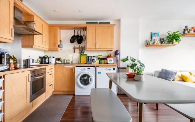 Chambre d'amis spacieuse à Dalston avec espace de travail