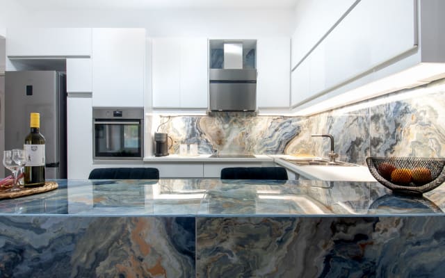 Belo apartamento perto do mar