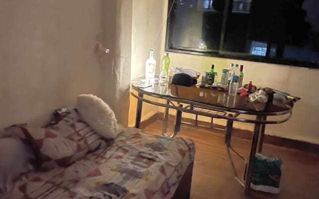 Un hogar lejos de casa, una familia lejos de todas partes...