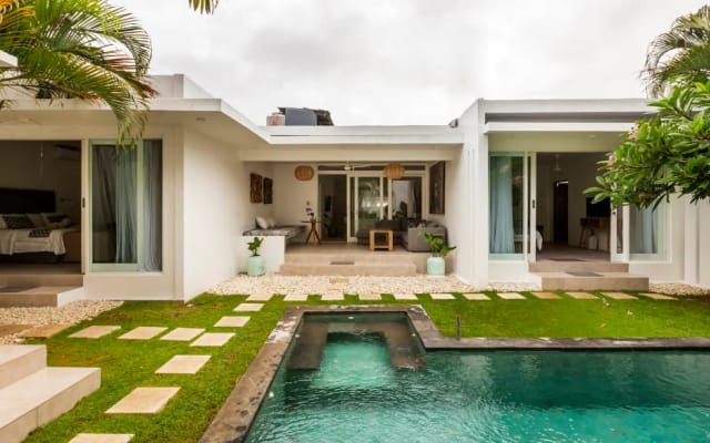3 BEDROOM VILLA IN CENTRAL SEMINYAK WITH POOL