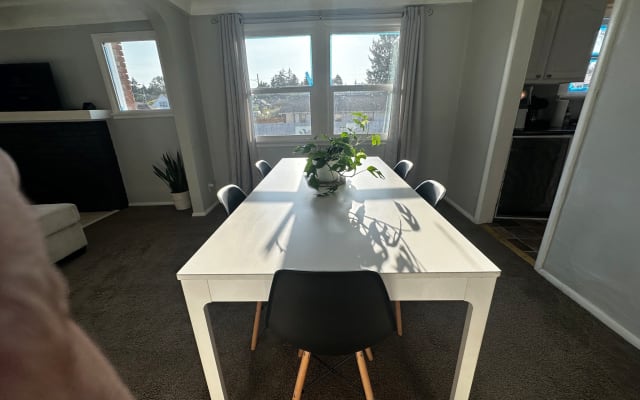 Lovely queen room with access to entire house