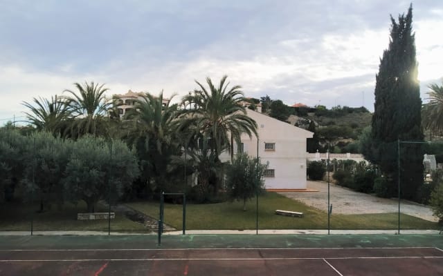 Casa degli ospiti
----Cala Lanuza, El Campello
Casa degli ospiti